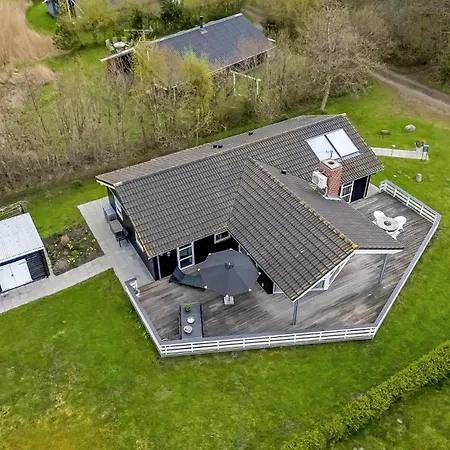 Lovely In With Sauna